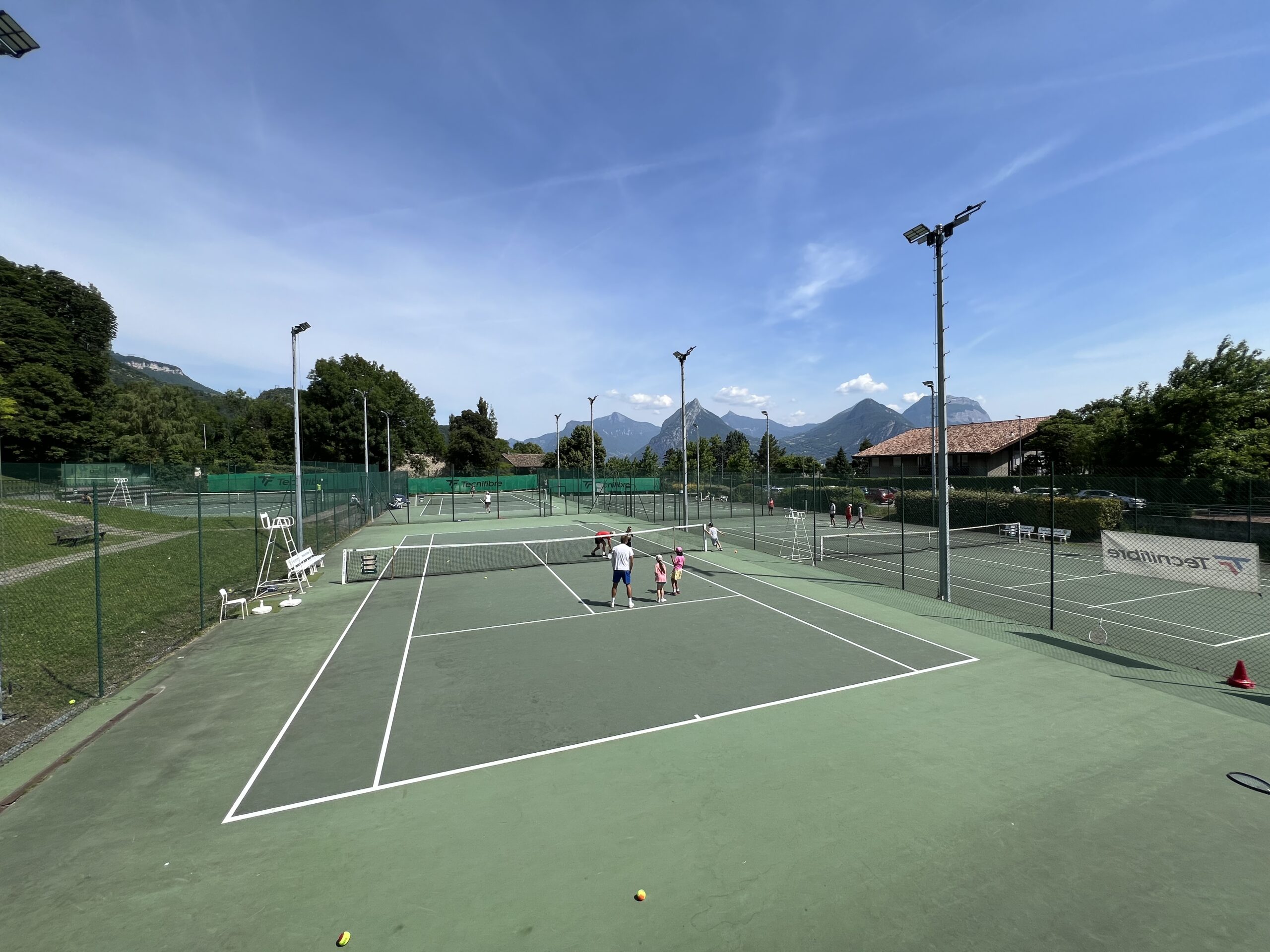 mini-tennis-large
